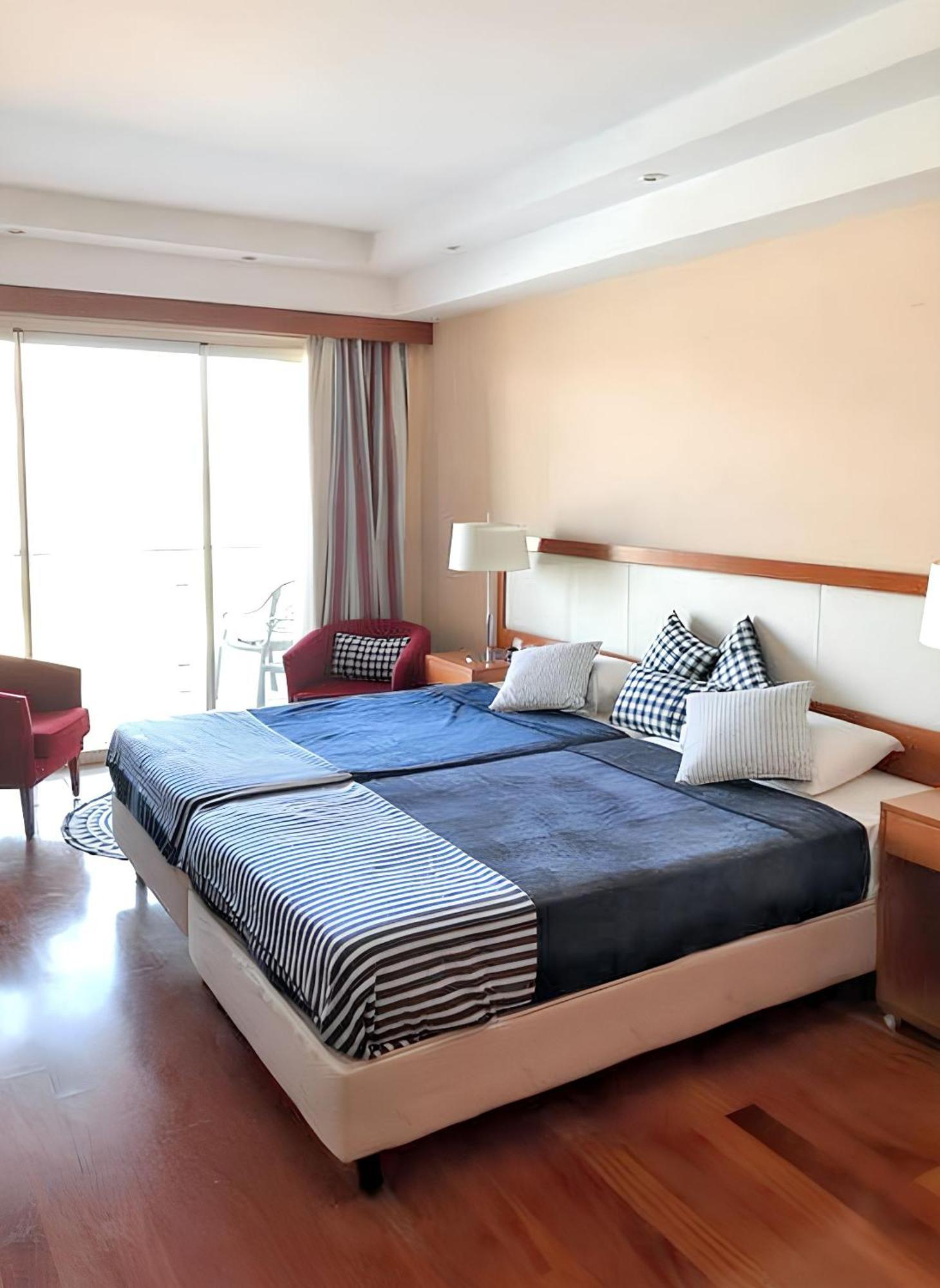 Charming Apartment In Estombar With Private Pool. Extérieur photo